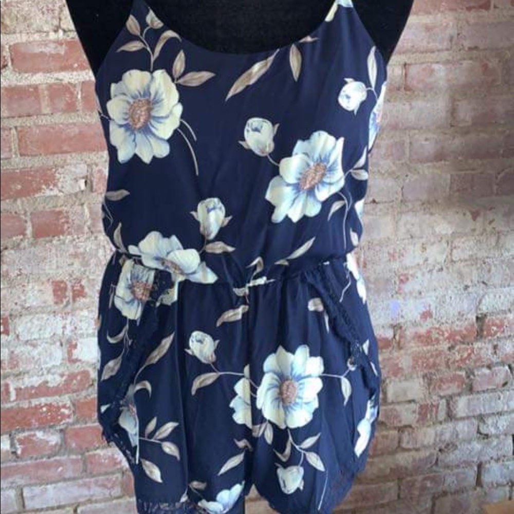 Floral Romper🤩😍